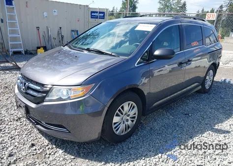 2015 Honda Odyssey Lx z USA, uszkodzony, nr VIN 5FNRL5H22FB131670
